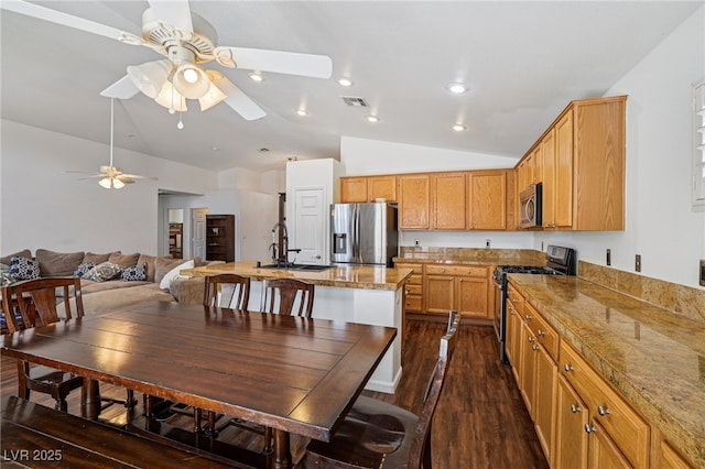 7927 Villa Salsa Ave, Las Vegas, NV 89131 - dining space featuring vaulted ceiling, a ceiling fan, dark wood finished floors, and recessed lighting