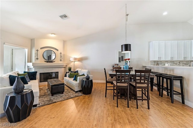7648 Rolling View Dr Unit 201, Las Vegas, NV 89149 - photo 4