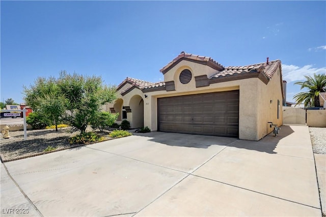 812 Bitterroot St, Henderson, NV 89002 - photo 2