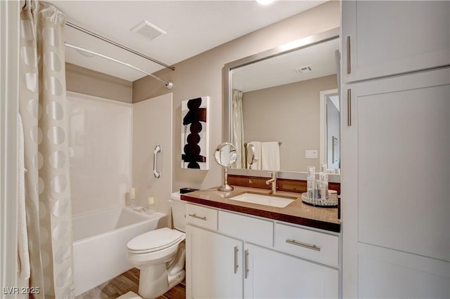 4336 Guava Ct Unit 0, Las Vegas, NV 89135 - full bath with shower / tub combo with curtain, vanity, and wood finished floors