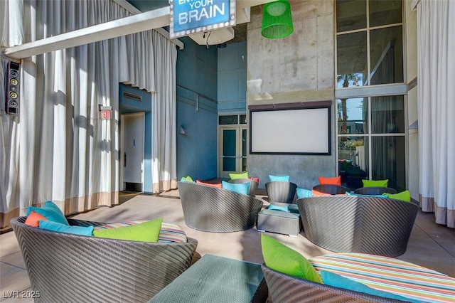 353 E Bonneville Ave Unit 449, Las Vegas, NV 89101 - common area with a high ceiling