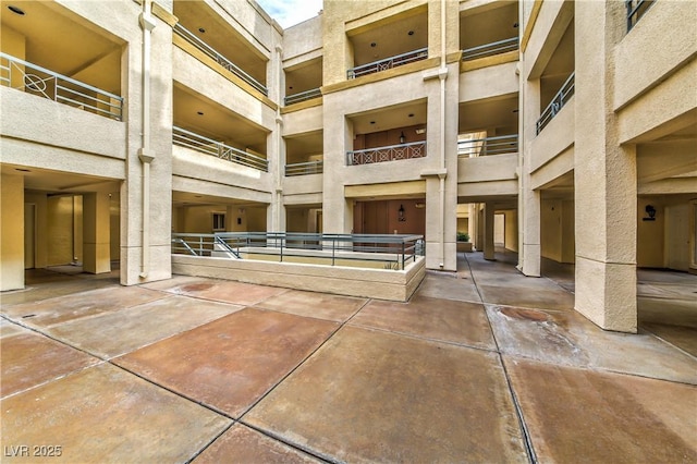 230 E Flamingo Rd Unit 203, Las Vegas, NV 89169 - building lobby featuring a high ceiling