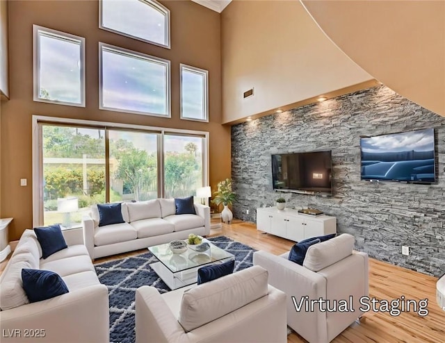 8224 Horseshoe Bend Ln, Las Vegas, NV 89113 - photo 11