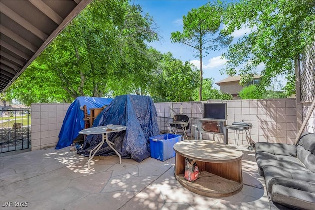 5083 Village Dr, Las Vegas, NV 89142 - view of patio with grilling area