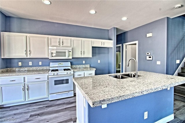 6042 Thorne Bay Ct, Las Vegas, NV 89110 - photo 7