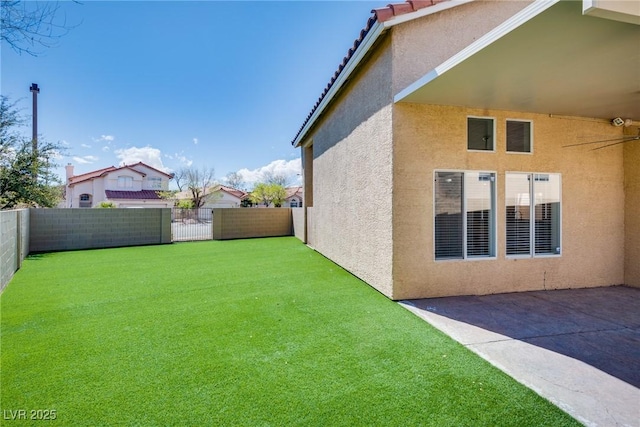 7816 Calico Flower Ave, Las Vegas, NV 89128 - fenced backyard featuring a patio