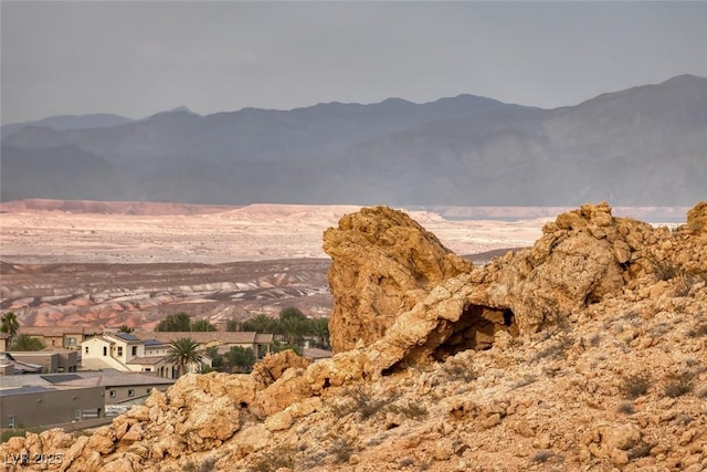 32 Tatahatso Point St, Henderson, NV 89011 - view of mountain backdrop