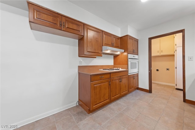2400 Llewellyn Dr, Las Vegas, NV 89102 - photo 14