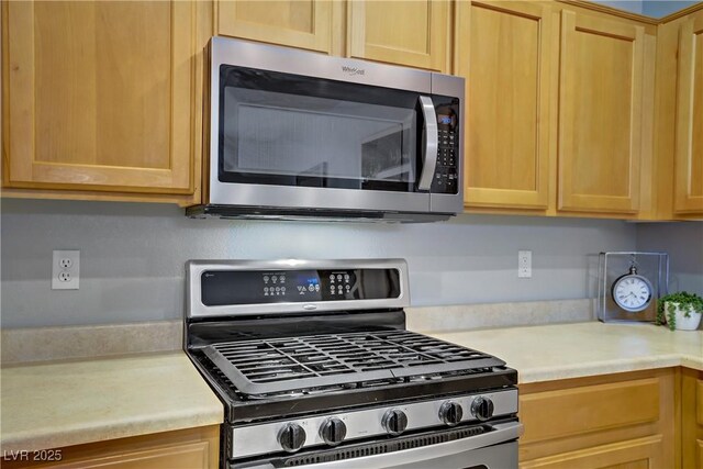 8656 Rowland Bluff Ave, Las Vegas, NV 89178 - photo 9