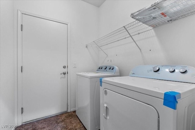 9233 Onyx Point Ct, Henderson, NV 89074 - laundry area with washing machine and clothes dryer