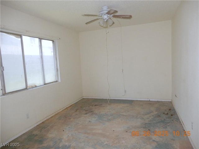 3175 Palmdale St, Las Vegas, NV 89121 - unfurnished room featuring ceiling fan