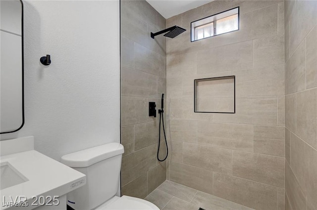 3907 Torsby Pl, Las Vegas, NV 89119 - full bath featuring a tile shower and vanity