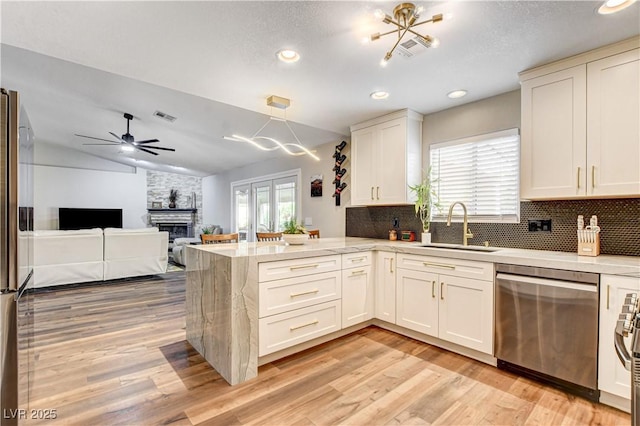 301 E Longacres Dr, Henderson, NV 89015 - photo 25