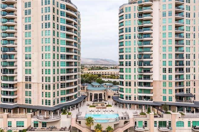 9101 Alta Dr Unit 301, Las Vegas, NV 89145 - view of property featuring a mountain view