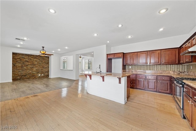 5526 Spruce Hill Ct, Las Vegas, NV 89148 - photo 11