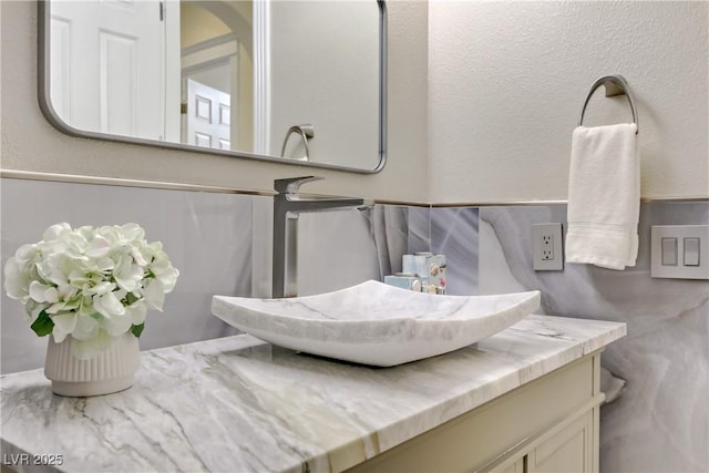1223 Casa Palermo Cir, Henderson, NV 89011 - photo 42