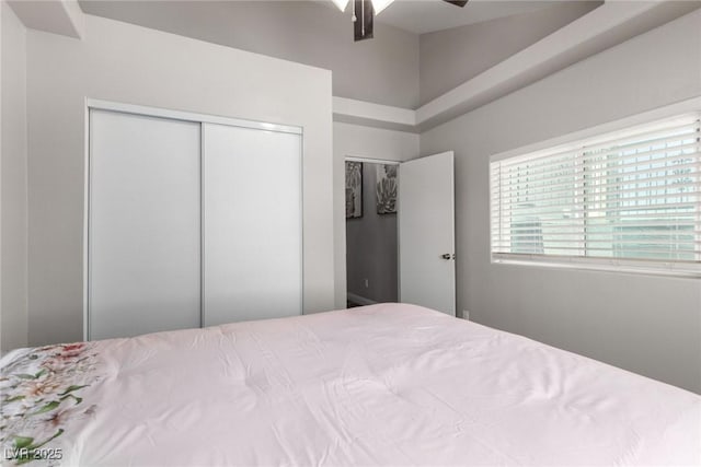 7135 Polaris Ave, Las Vegas, NV 89118 - bedroom featuring a closet and a ceiling fan