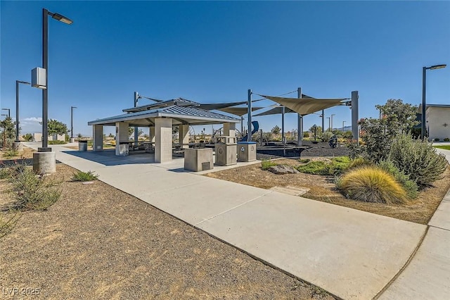 3194 Lumassina Way, Henderson, NV 89044 - view of home's community featuring a gazebo
