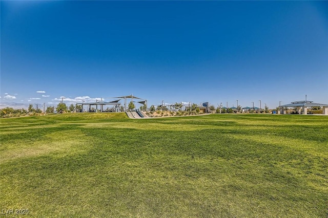 3194 Lumassina Way, Henderson, NV 89044 - view of home's community featuring a lawn