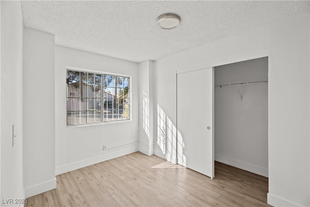 5458 Walton Heath Ave, Las Vegas, NV 89142 - photo 26
