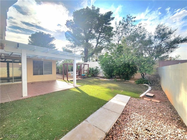 8220 Desert Beach Dr, Las Vegas, NV 89128 - fenced backyard with a pergola and a patio