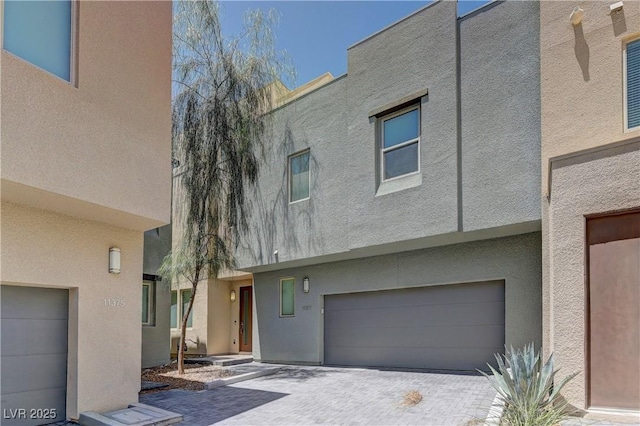 11377 Gravitation Dr, Las Vegas, NV 89135 - photo 2
