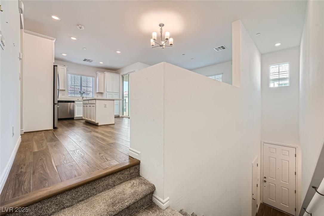 25 Barbara Ln Unit 42, Las Vegas, NV 89183 - photo 4