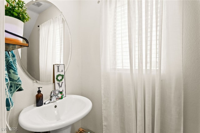 5674 Moccasin Point St, Las Vegas, NV 89148 - bathroom featuring a sink