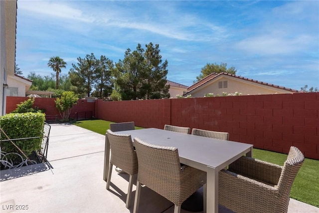 1910 Coyote Pass Way, Henderson, NV 89012 - fenced backyard featuring a patio area