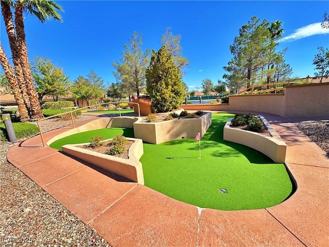 10305 Snyder Ave, Las Vegas, NV 89134 - view of community with a putting green