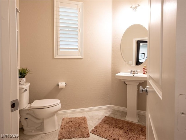 2913 Monate Ct, Henderson, NV 89044 - bathroom with toilet and baseboards