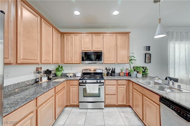 635 Taliput Palm Pl, Henderson, NV 89011 - photo 14