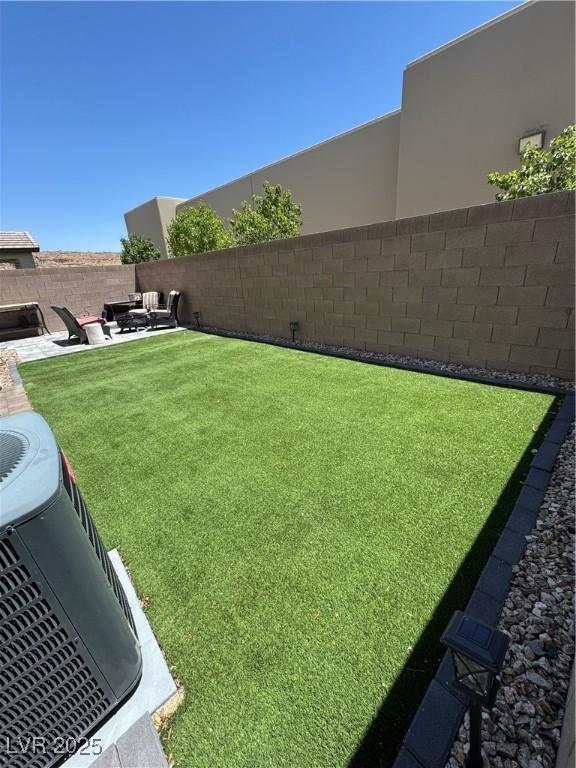 5414 Enchanted Rose St, Las Vegas, NV 89148 - view of fenced backyard