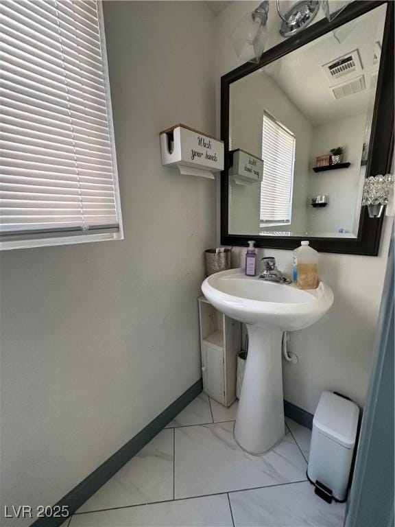 10265 Moth Orchid Ct, Las Vegas, NV 89183 - bathroom with baseboards