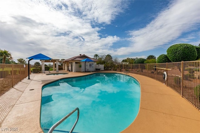 5505 Excelsior Springs Ln, Las Vegas, NV 89130 - community pool with a patio and a community hot tub
