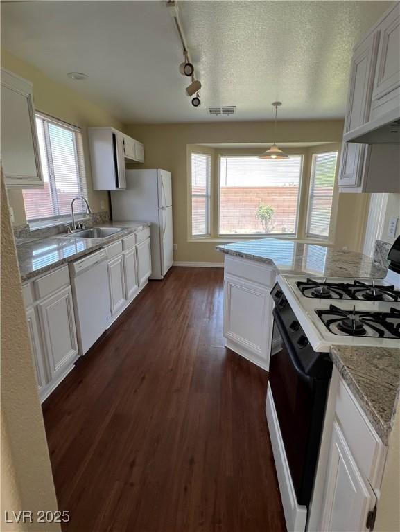 416 Richgold St, Henderson, NV 89012 - photo 10