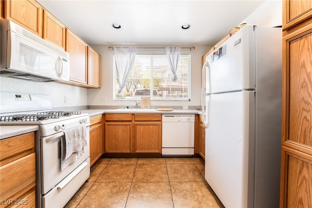 9330 W Maule Ave Unit 138, Las Vegas, NV 89148 - kitchen with white appliances, light countertops, light tile patterned flooring, and recessed lighting