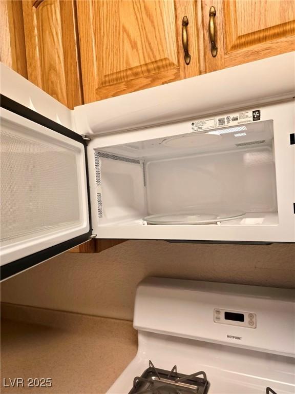 1409 Santa Margarita St Unit B, Las Vegas, NV 89146 - photo 23