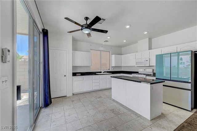 8529 Gold Flash Ave, Las Vegas, NV 89129 - photo 18