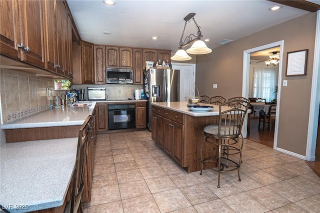 4161 Royalhill Ave, Las Vegas, NV 89121 - photo 11