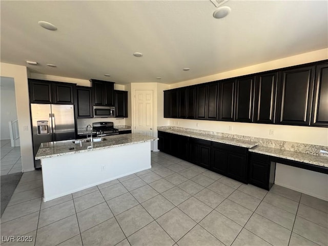 4076 Topaz Hills Dr, North Las Vegas, NV 89032 - photo 7