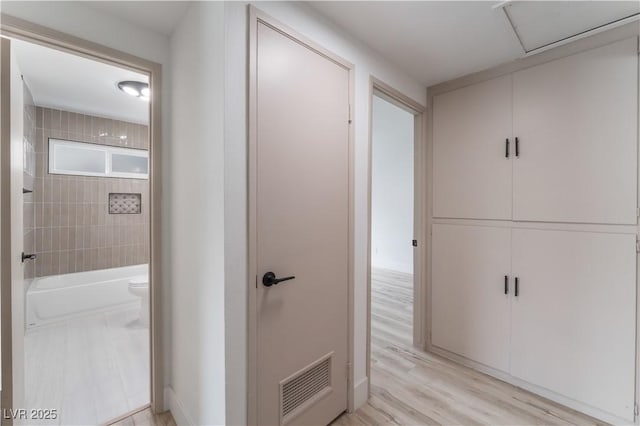 1808 E Saint Louis Ave, Las Vegas, NV 89104 - corridor featuring light wood-style flooring