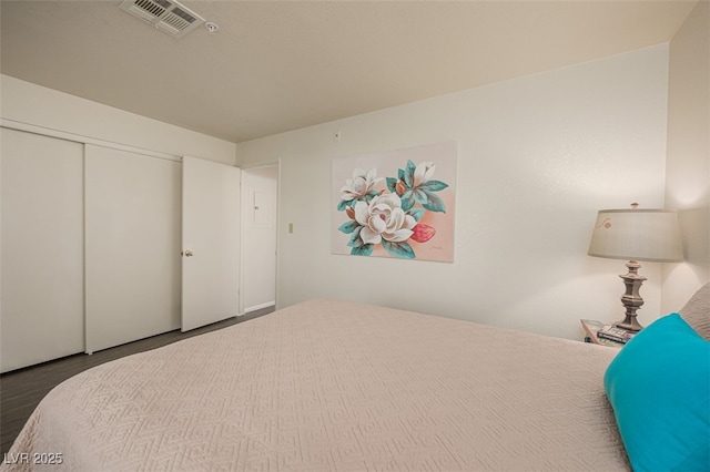 2068 Mesquite Ln Unit 203, Laughlin, NV 89029 - bedroom with a closet