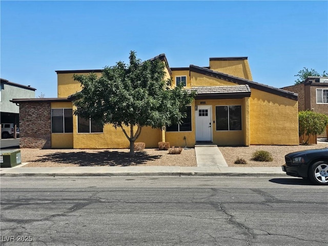 1480 Hialeah Dr Unit B, Las Vegas, NV 89119 - contemporary home featuring stucco siding