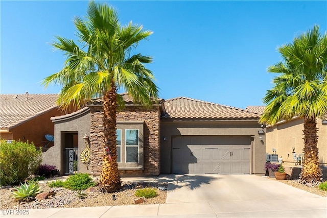 1004 Viale Placenza Pl, Henderson, NV 89011 - photo 25