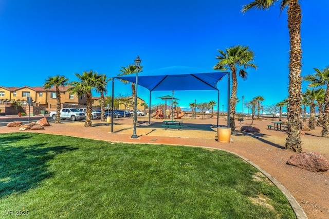 1097 Paradise Resort Dr, Henderson, NV 89002 - view of home's community with a yard