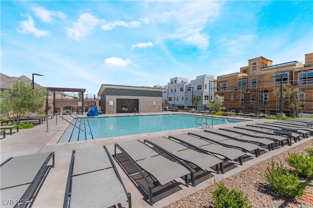 650 Agate Bridge St, Las Vegas, NV 89138 - community pool with a patio