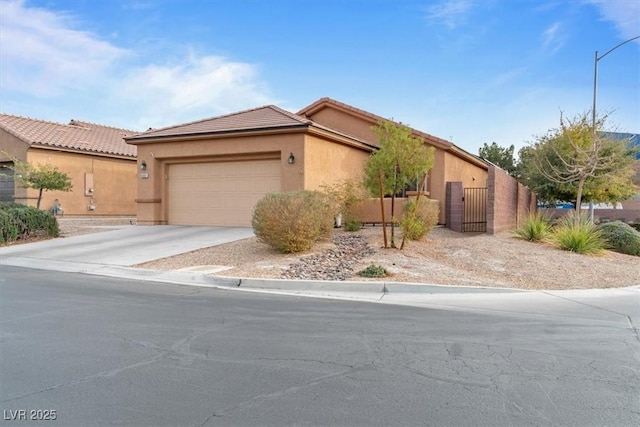 6061 Moonlight Sonata Ave, Las Vegas, NV 89122 - photo 1