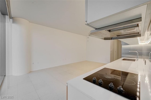 3726 S Las Vegas Blvd Unit 1003, Las Vegas, NV 89158 - garage featuring a sink