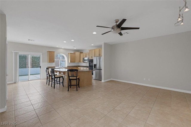 2405 Esteem Ridge Dr, Henderson, NV 89052 - photo 7